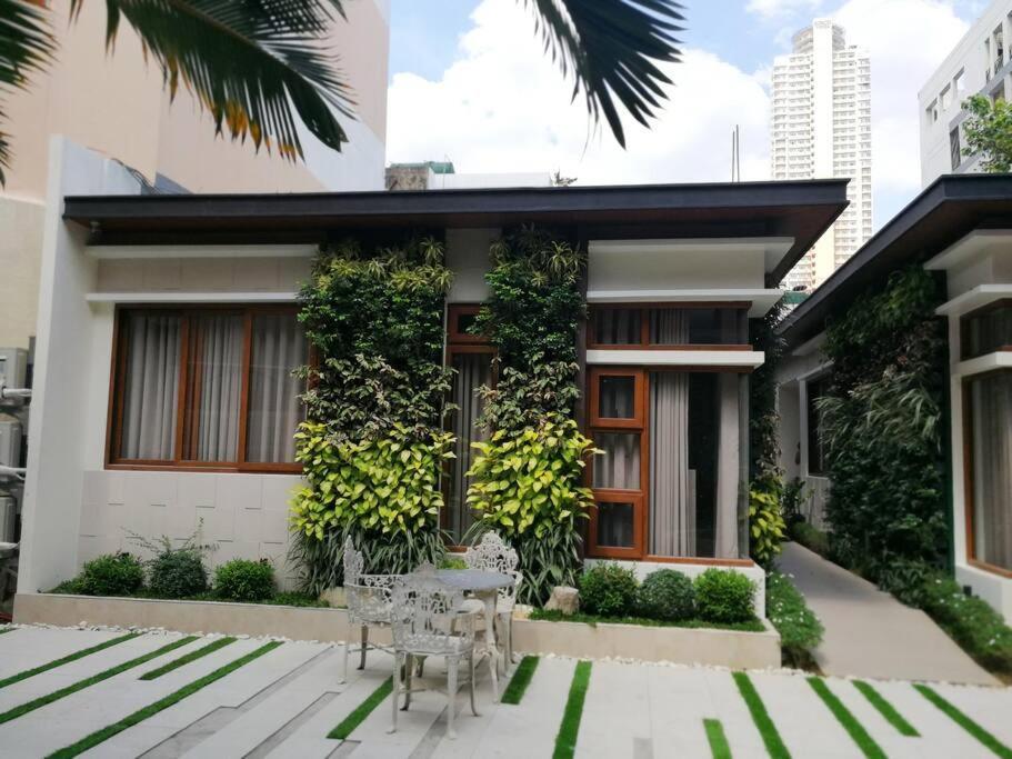 Adria Residences - Emerald Garden - 2 Bedroom Unit For 4 Person Manila Bagian luar foto